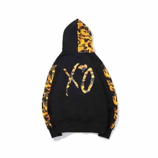 bape-x-xo-camouflage-zipper-hoodie.jpg